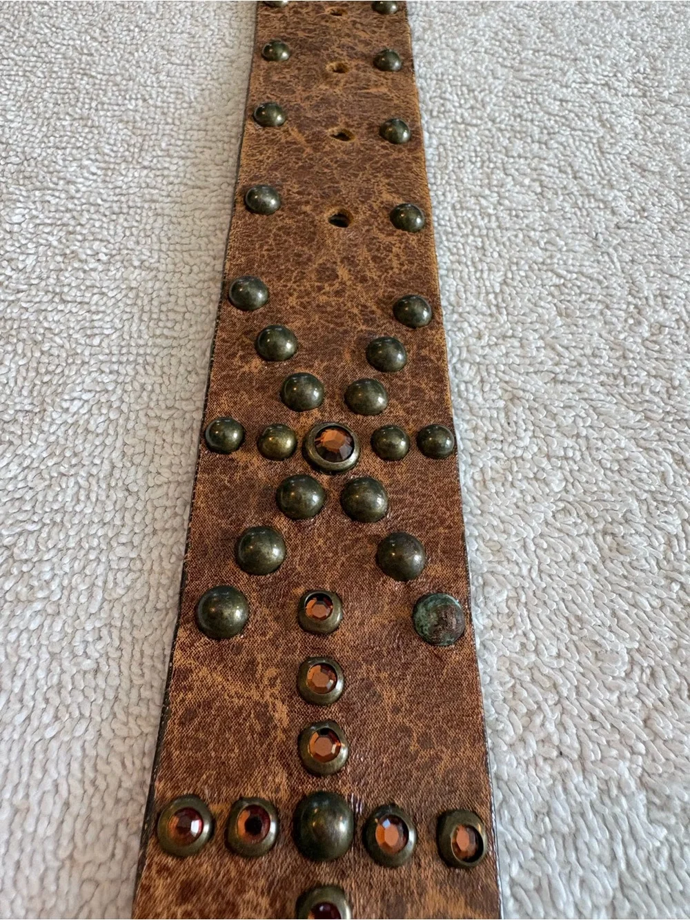 LeatherRock Brown Studded Belt Distressed Filigree Buckle Sz 32